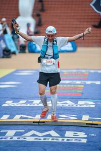 BIB: 5242
                            <button type="button" onclick="openModal(22749898)" class="btn btn-primary btn-sm float-right btn-popup" data-toggle="modal" data-target=".modal-high-quality">
                        <i class="fas fa-shopping-cart"></i> Add to Cart
                    </button>
                                            <button type="button" onclick="isThisMe(22749898, true)" class="btn btn-success btn-sm float-right btn-popup btn-isme hidden" data-toggle="tooltip" data-placement="bottom" title="นี่คือรูปของคุณใช่ไหม คลิกที่นี่เพื่อเอาเข้าอัลบั้ม">
                        <i class="fas fa-plus"></i> Add to album
                    </button>
                    <button type="button" onclick="isThisMe(22749898, false)" class="btn btn-warning btn-sm float-right btn-popup btn-isnotme hidden">
                        <i class="fas fa-ban"></i> Remove from album
                    </button>